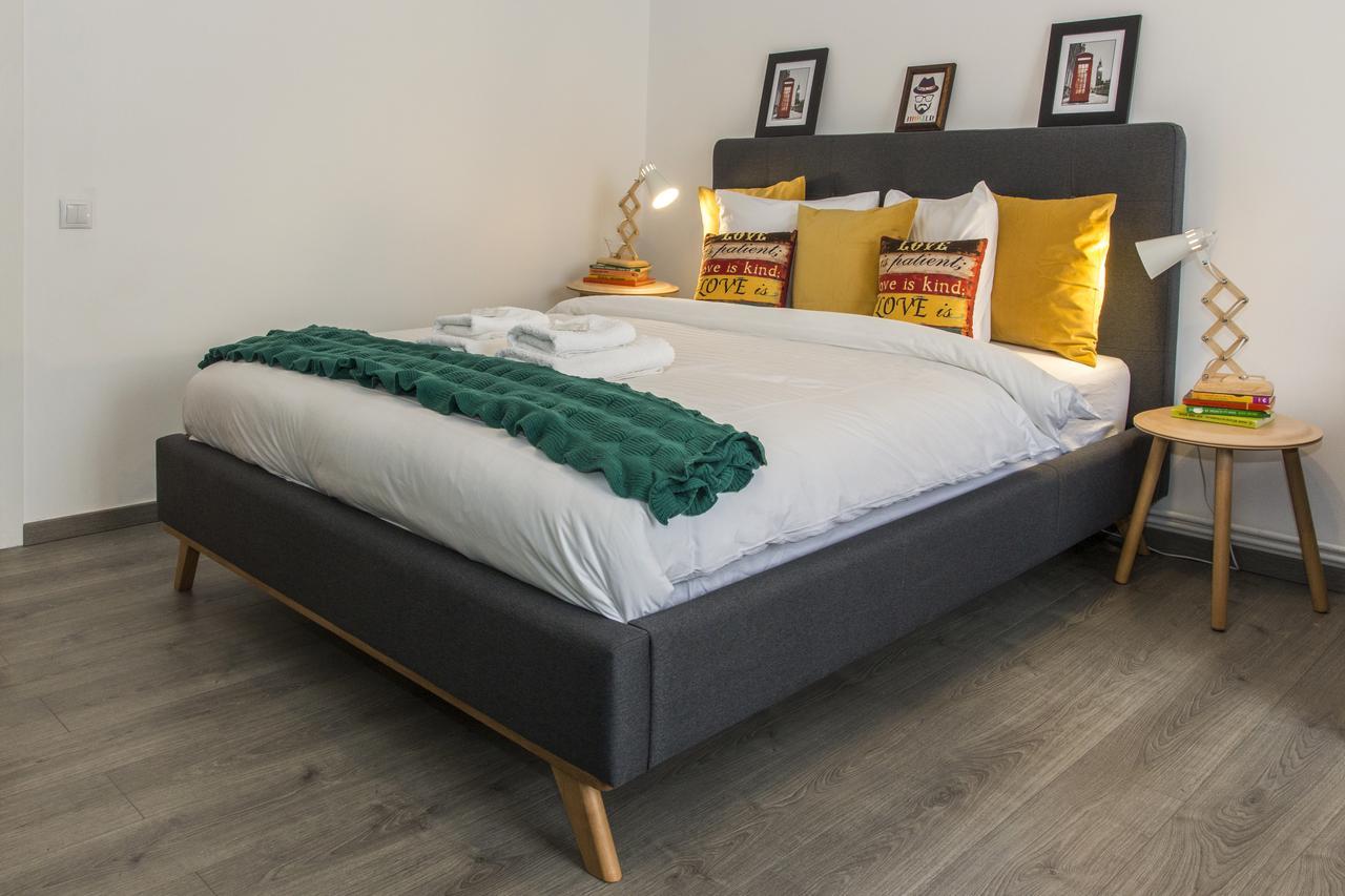Premium Apartment By Mrg Apartments ブカレスト エクステリア 写真