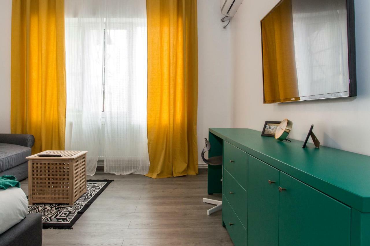 Premium Apartment By Mrg Apartments ブカレスト エクステリア 写真
