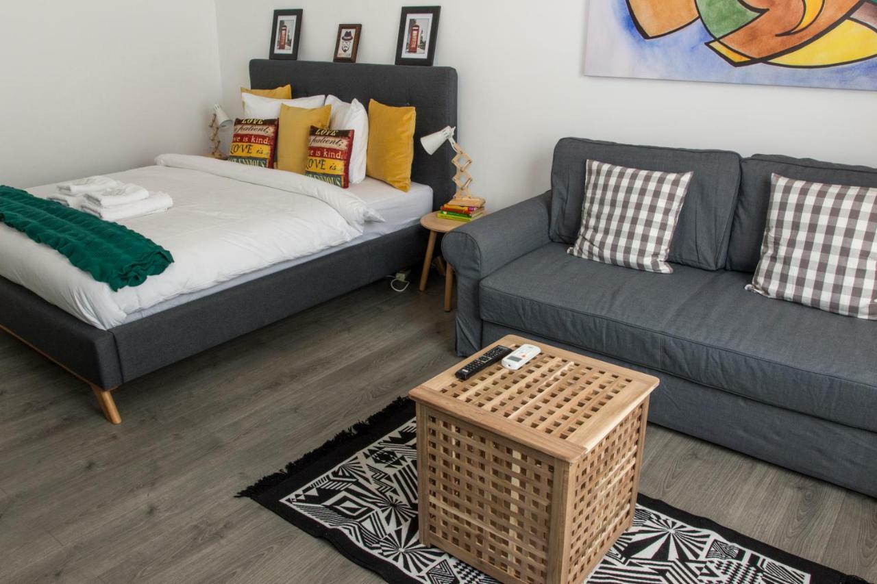 Premium Apartment By Mrg Apartments ブカレスト エクステリア 写真
