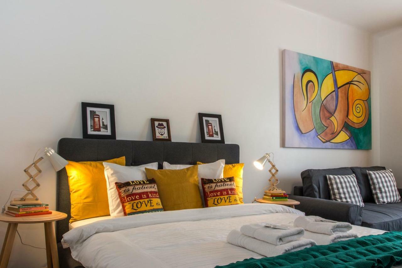 Premium Apartment By Mrg Apartments ブカレスト エクステリア 写真