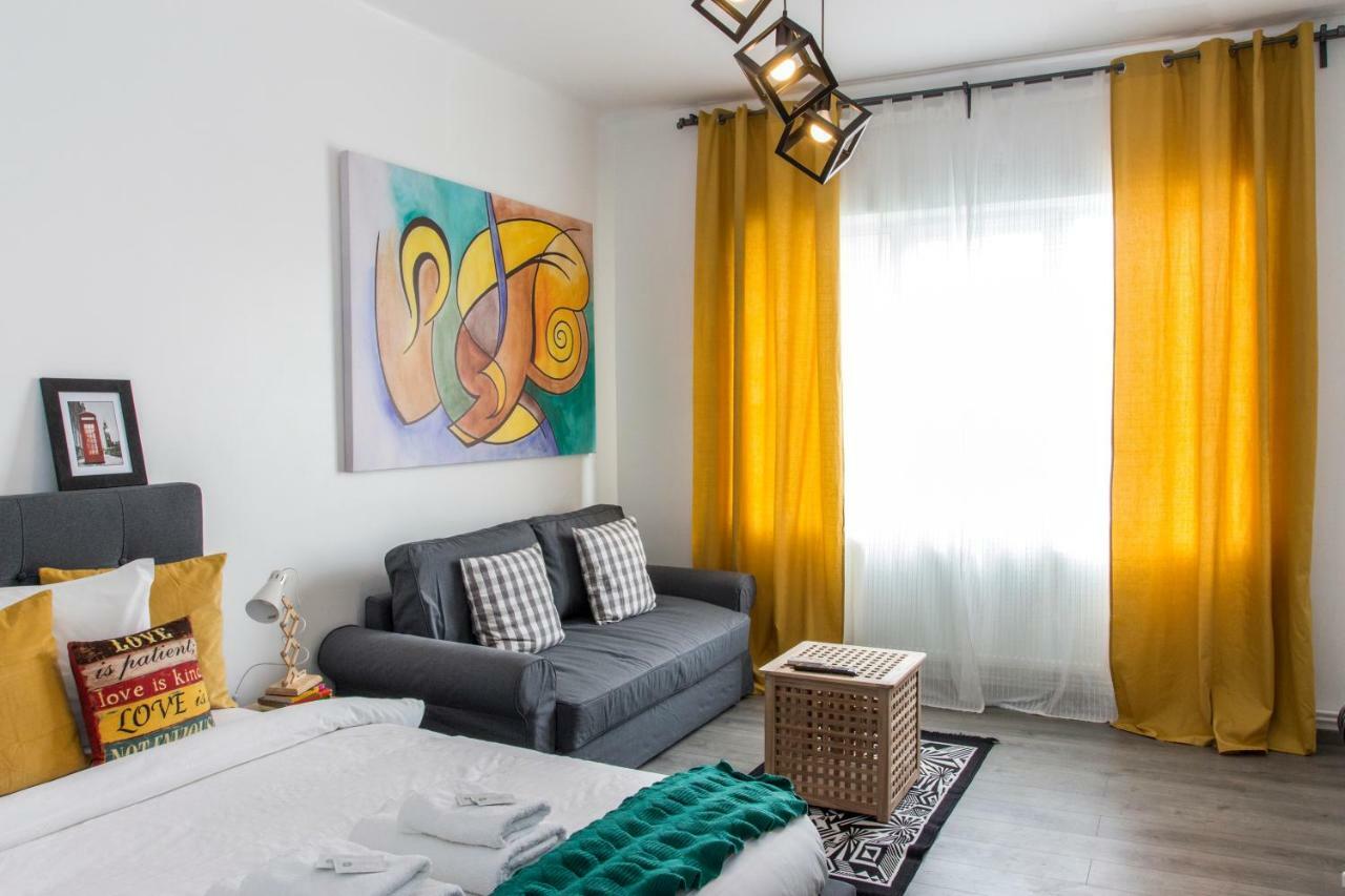 Premium Apartment By Mrg Apartments ブカレスト エクステリア 写真